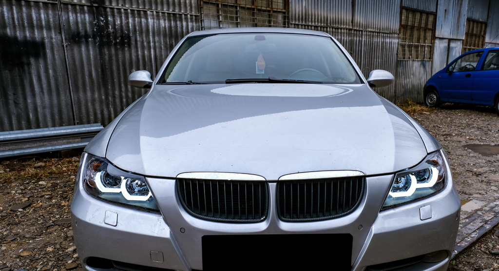 U-LED 3D Esituled Halogeen BMW 3. seeria E90/E91 03.2005-08.2008 LHD Must