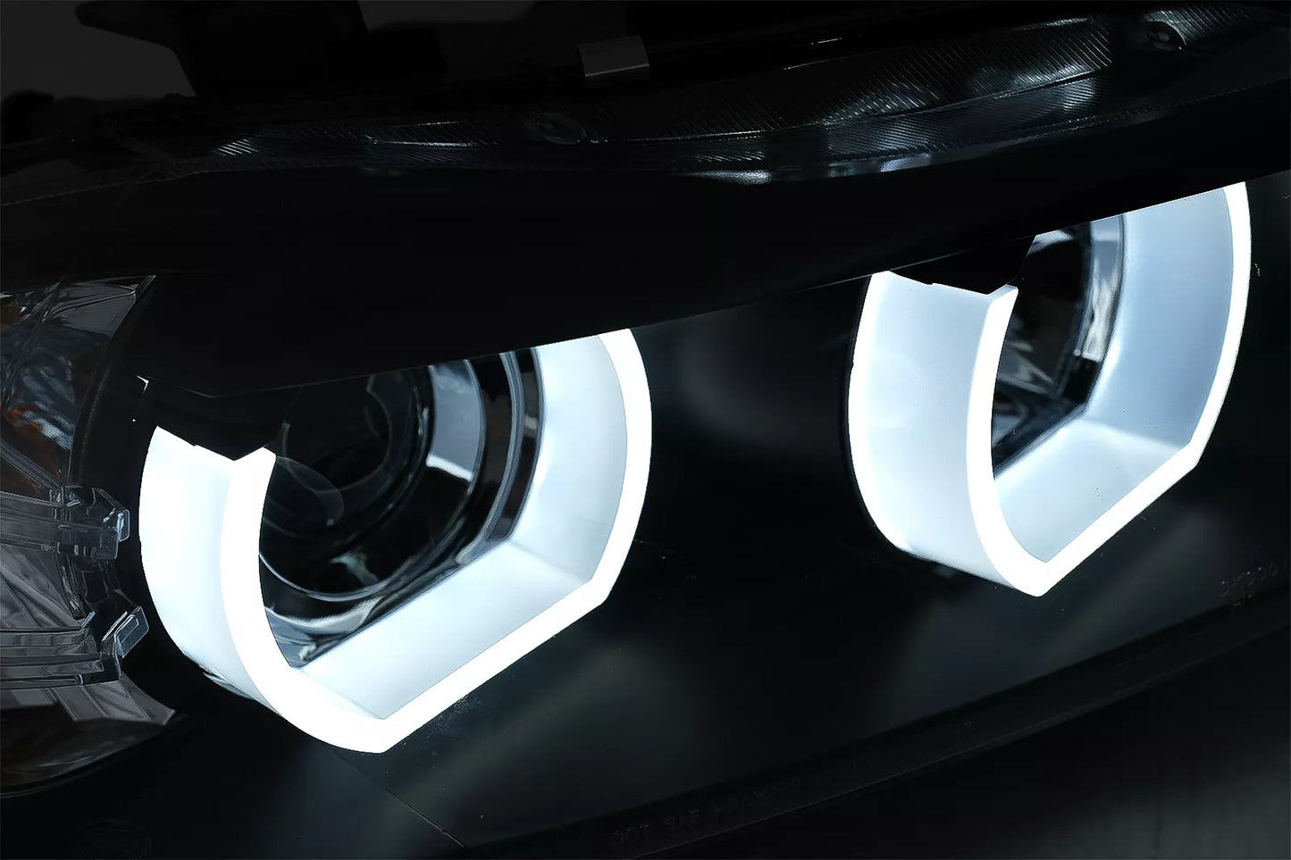 U-LED 3D Esituled Halogeen BMW 3. seeria E90/E91 03.2005-08.2008 LHD Must